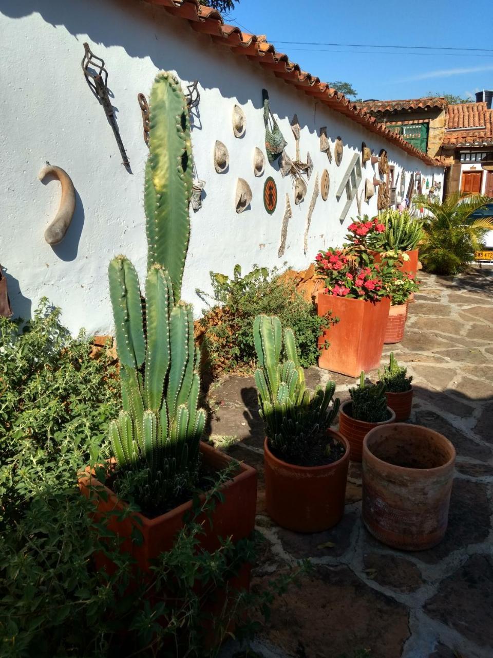 Hostal La Casona Barichara Santander Cabrera  Exterior photo